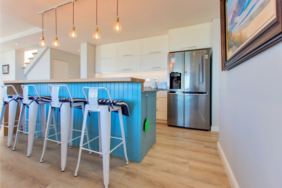 5 Bedroom Property for Sale in Calypso Beach Western Cape